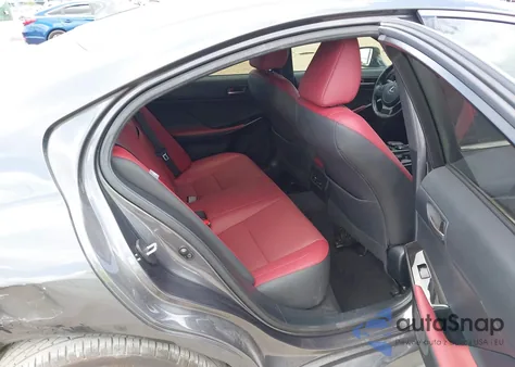 2021 Lexus Is 300 из США, поврежденный, VIN JTHCA1D25M5116300